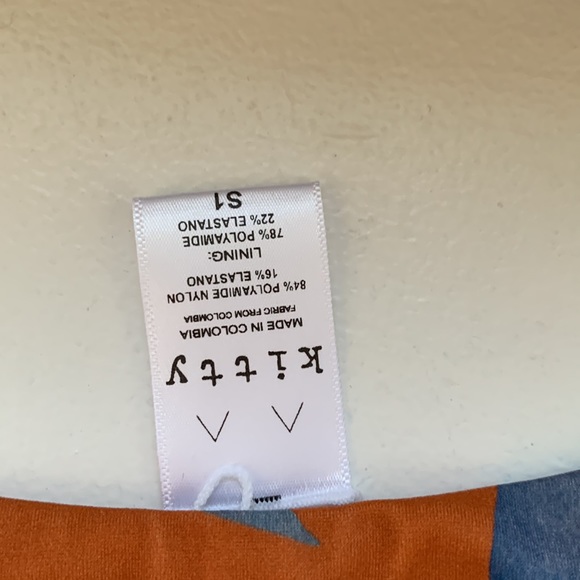 Kitty & vibe Bikini - Picture 10 of 14